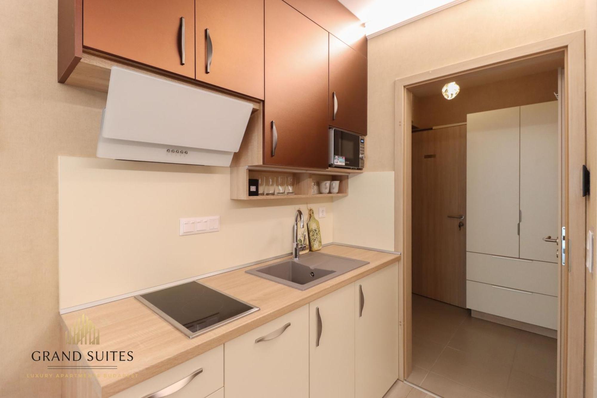 Grand Suites Central Budapeszt Zewnętrze zdjęcie